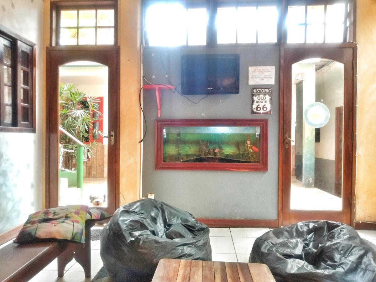 Leo'S Clan Beach Hostel パラチ エクステリア 写真